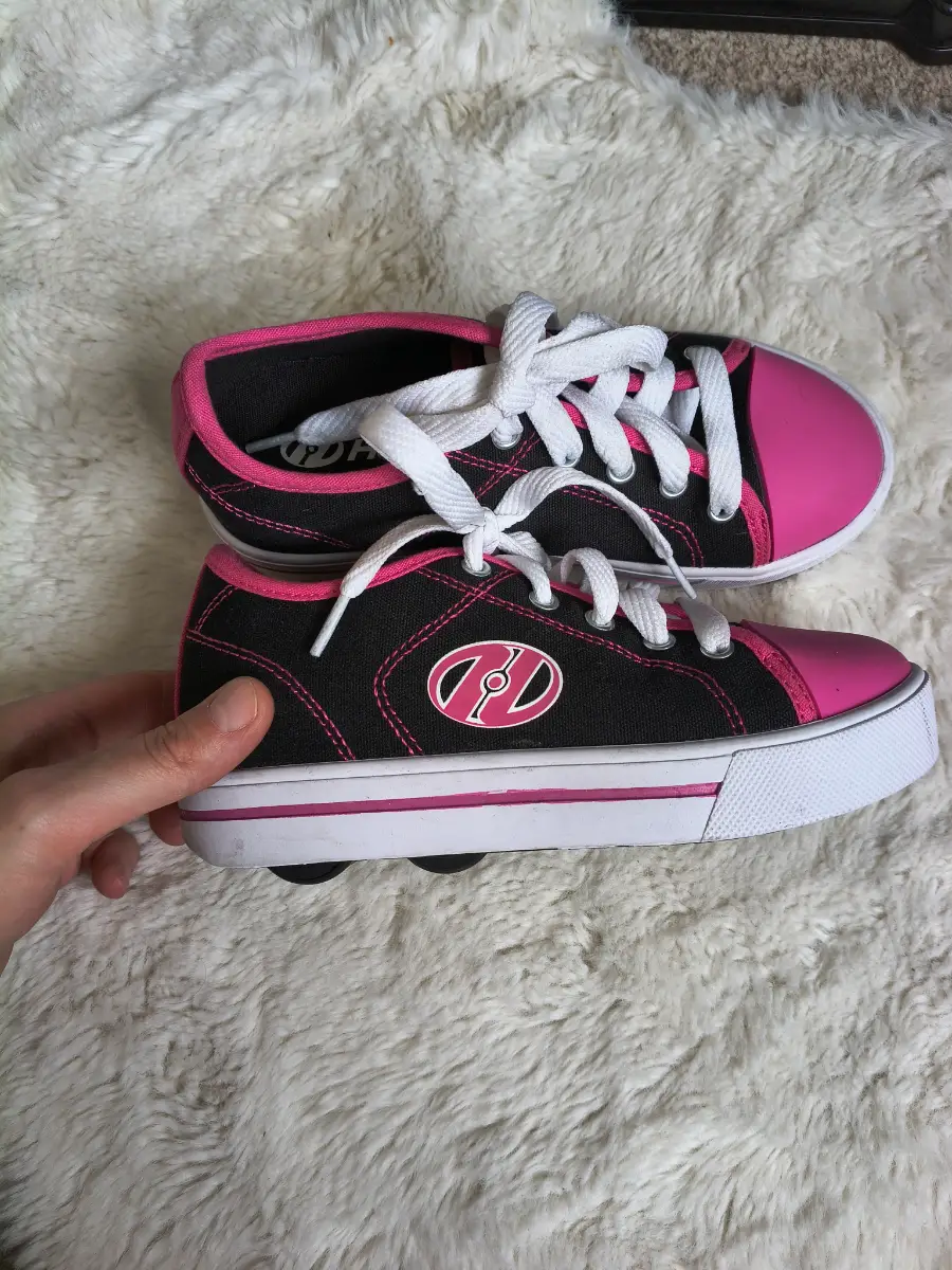 🌸 Heelys classic X2 girls pink lace up roller shoes trainers size 13