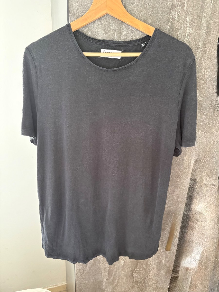 Black short sleeve top