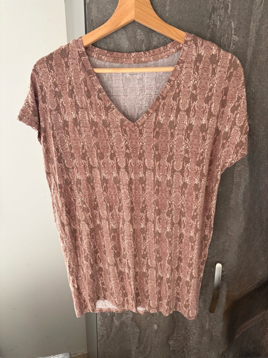 Snake print short sleeve top