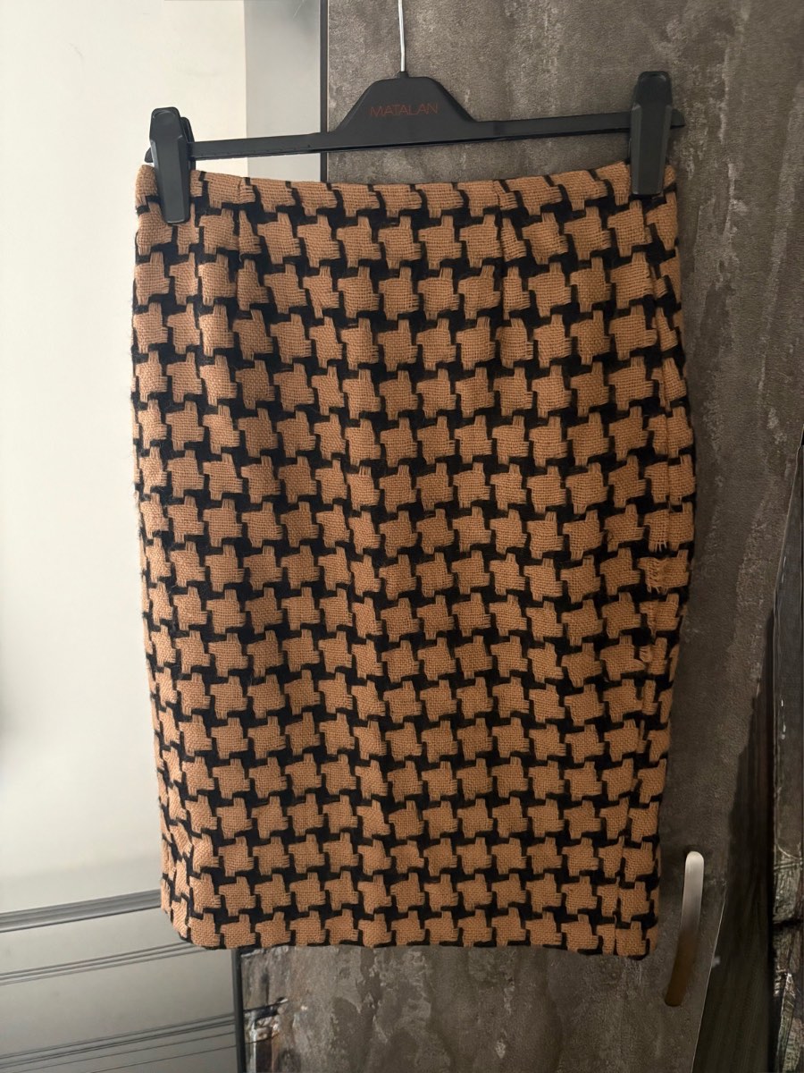 Hobbs black and brown knee length skirt