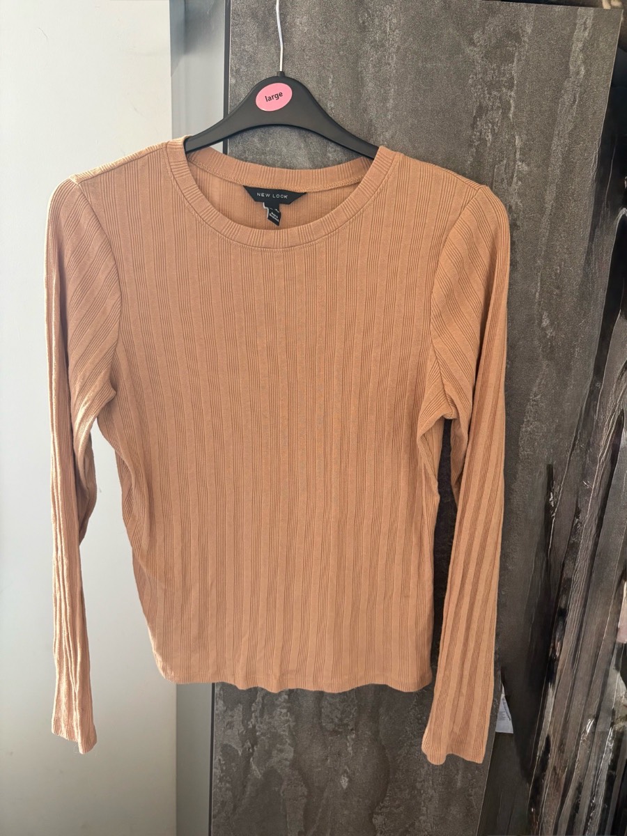 Beige long sleeve ribbed top