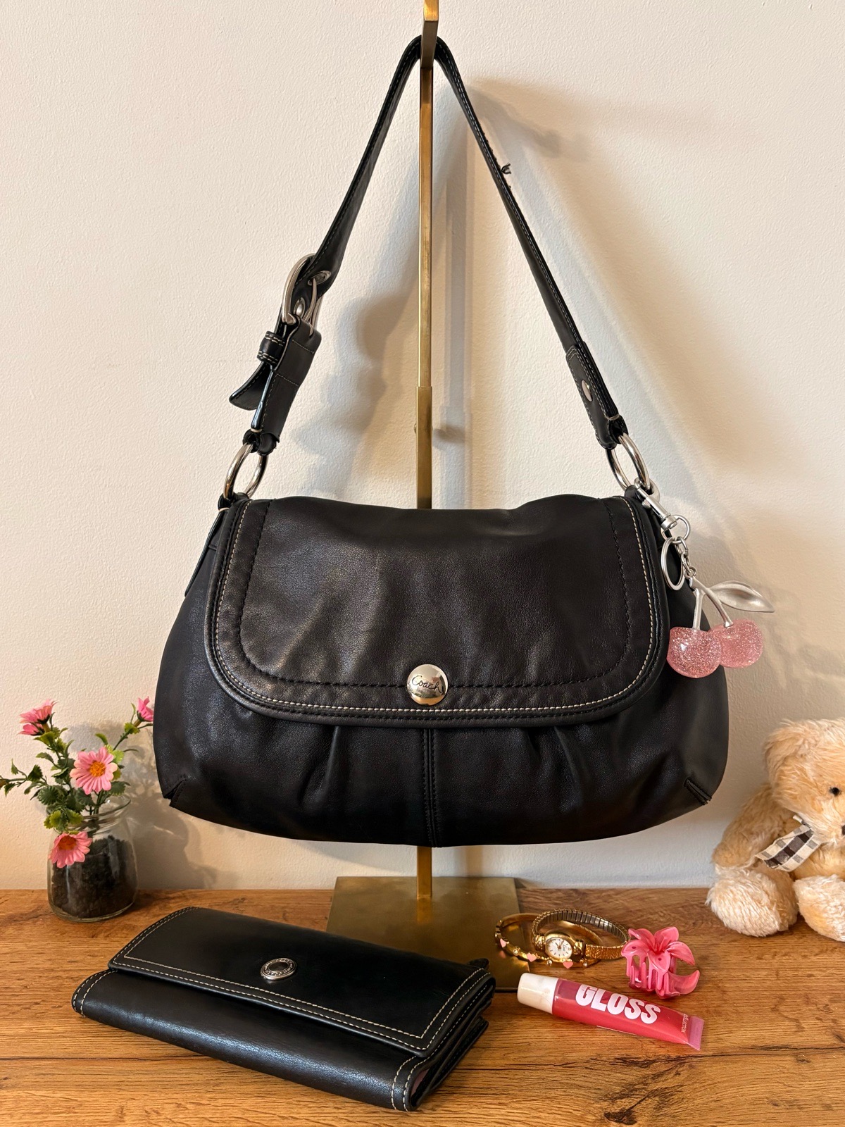 Coach vintage black leather soho flap shoulder bag & wallet set