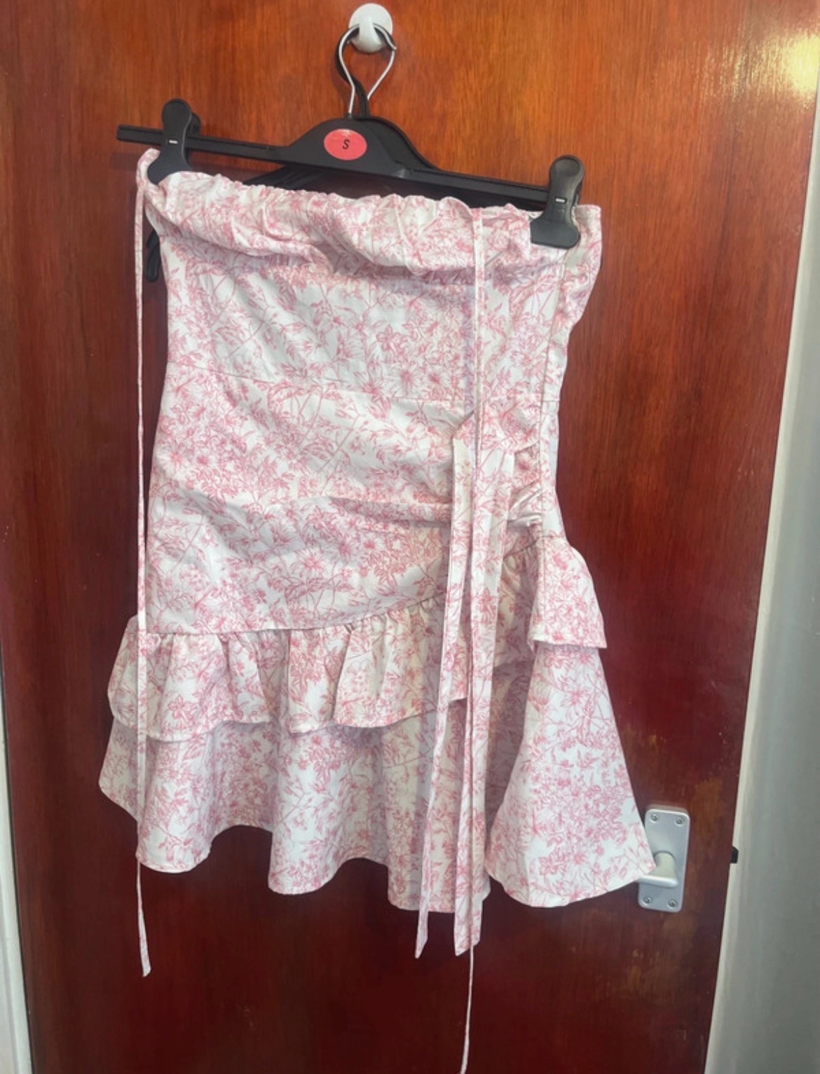 SHEIN Privé Pink Floral Ruffle Mini Dress - Size M - Never Worn