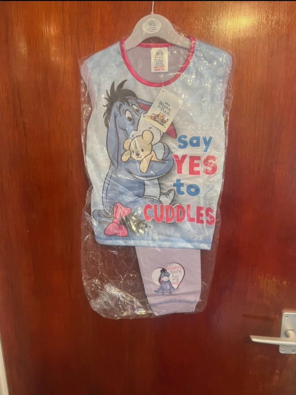 BNWT Primark Disney Girls Eeyore Pyjamas Set Size 3-4 Years (104cm)