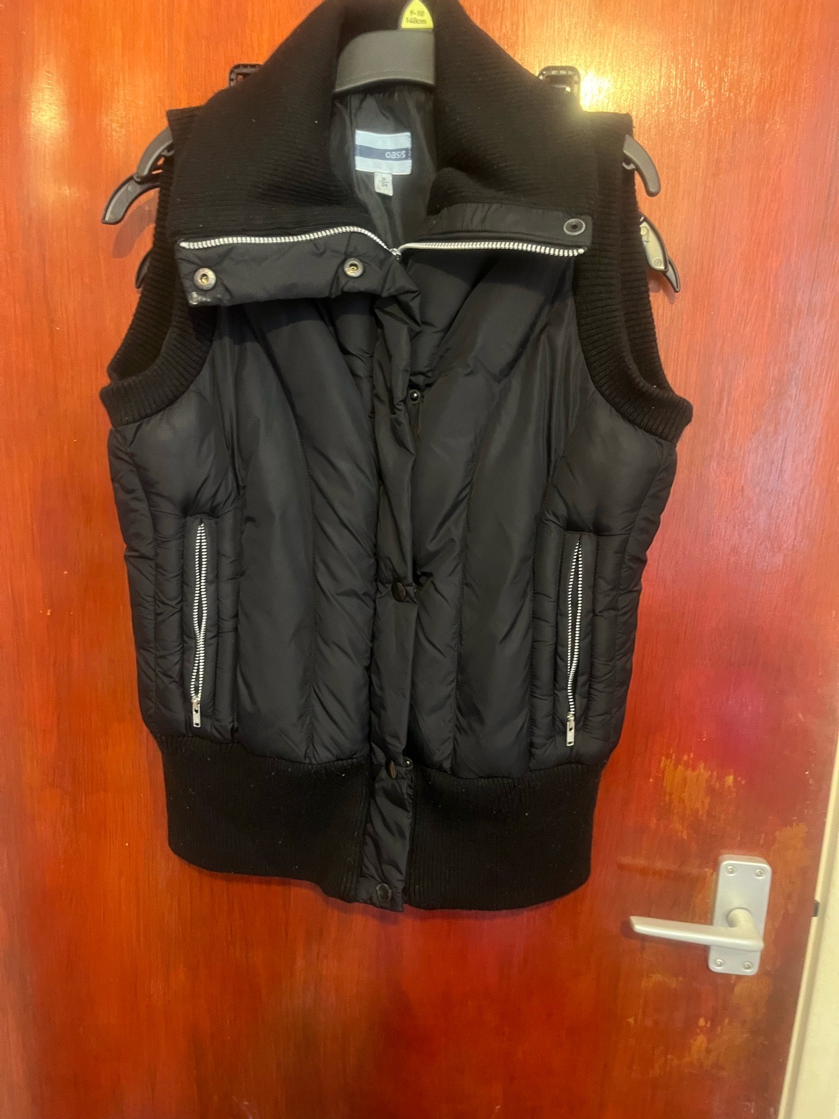 Oasis Black Quilted Puffer Gilet / Body Warmer - Size 8 (Very Good Condition)