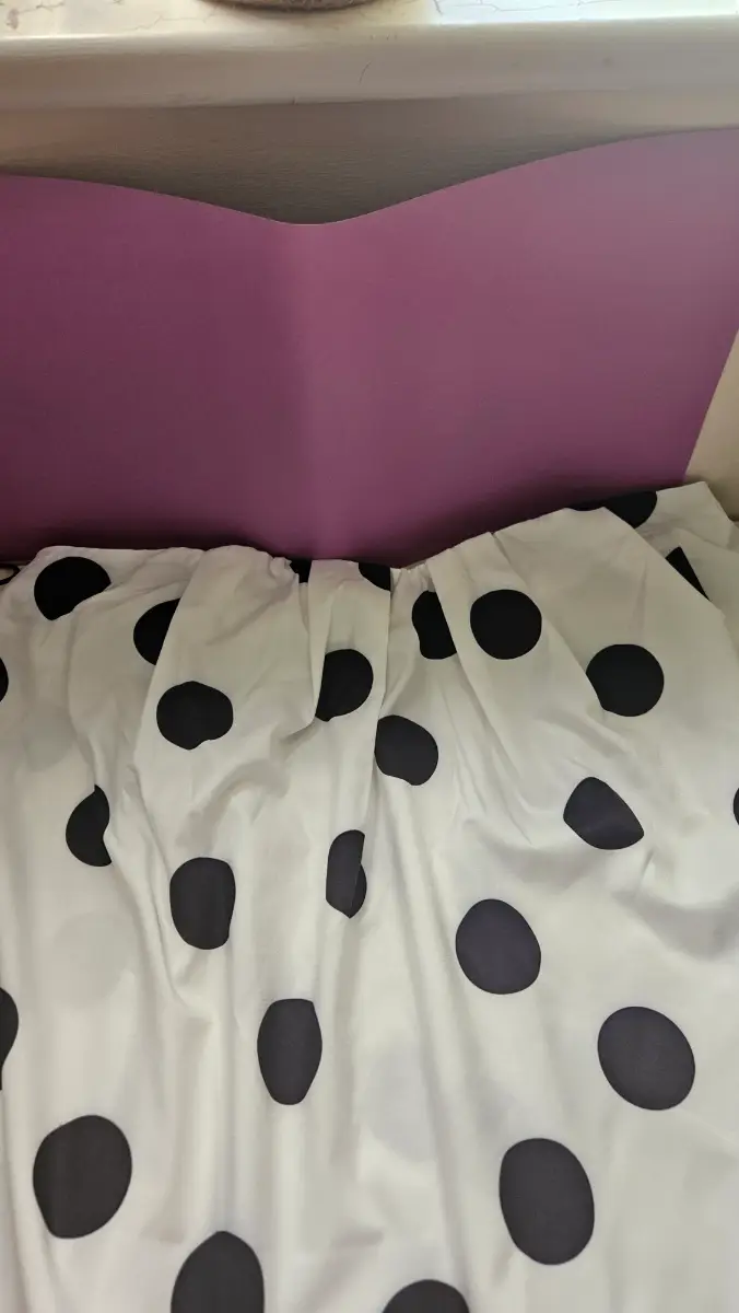 Polka dots tube top in white