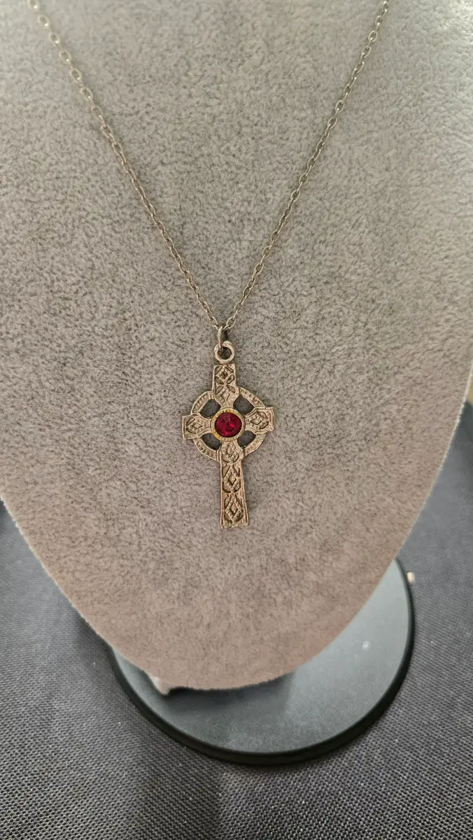Celtic Cross with red crystal pendant chain necklace in silver tone