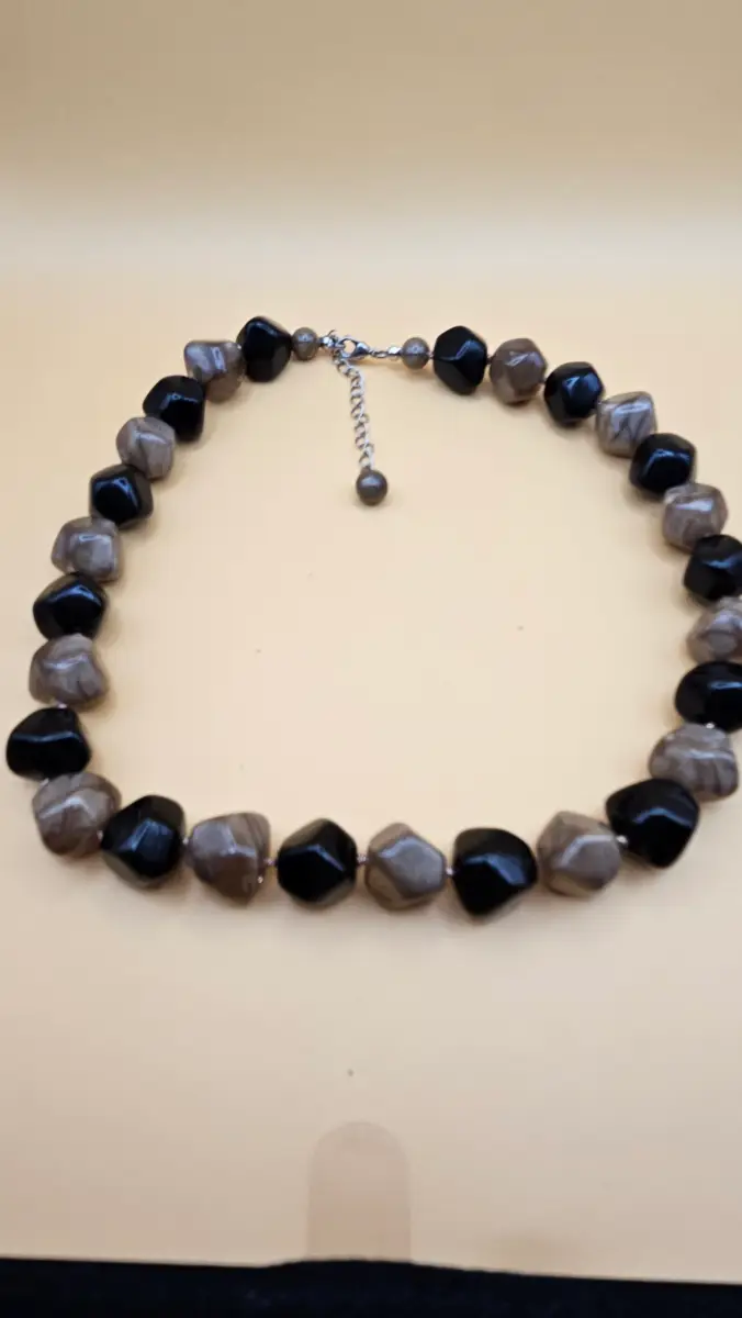 Vintage 80s-90s chunky necklace
