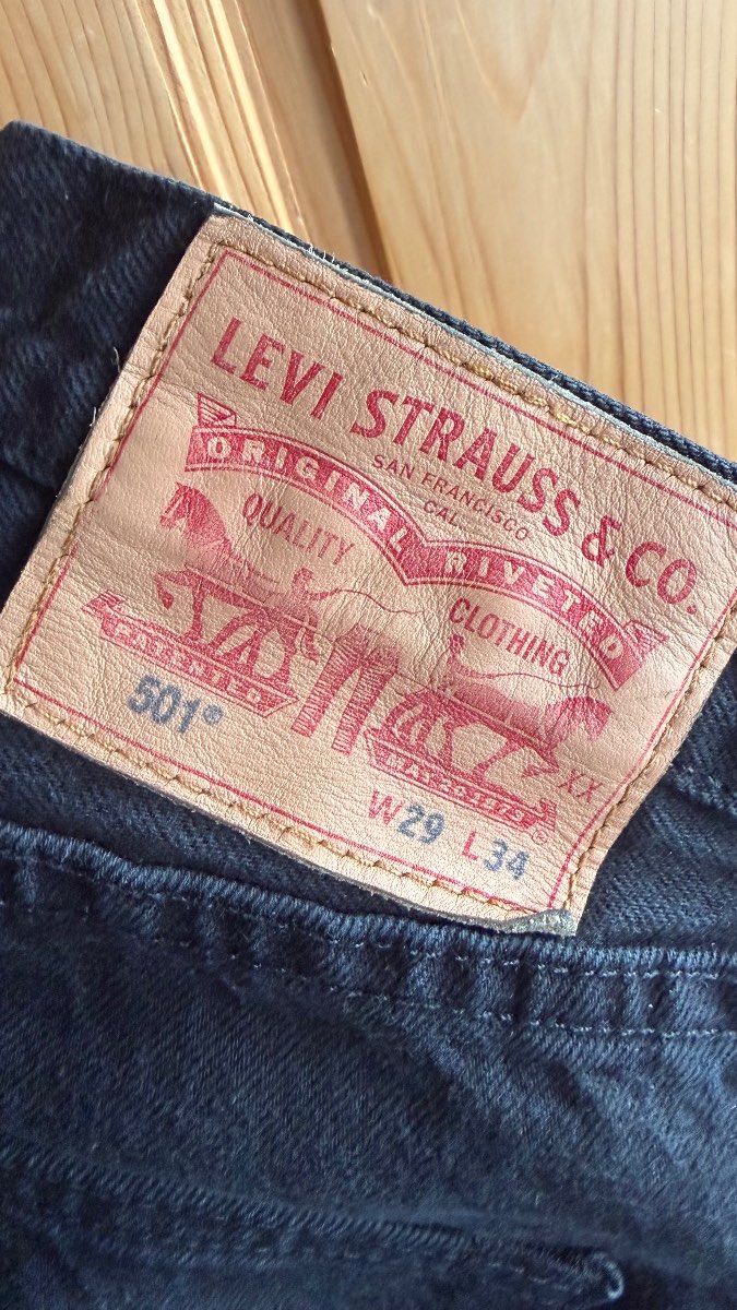 Black Levis 501