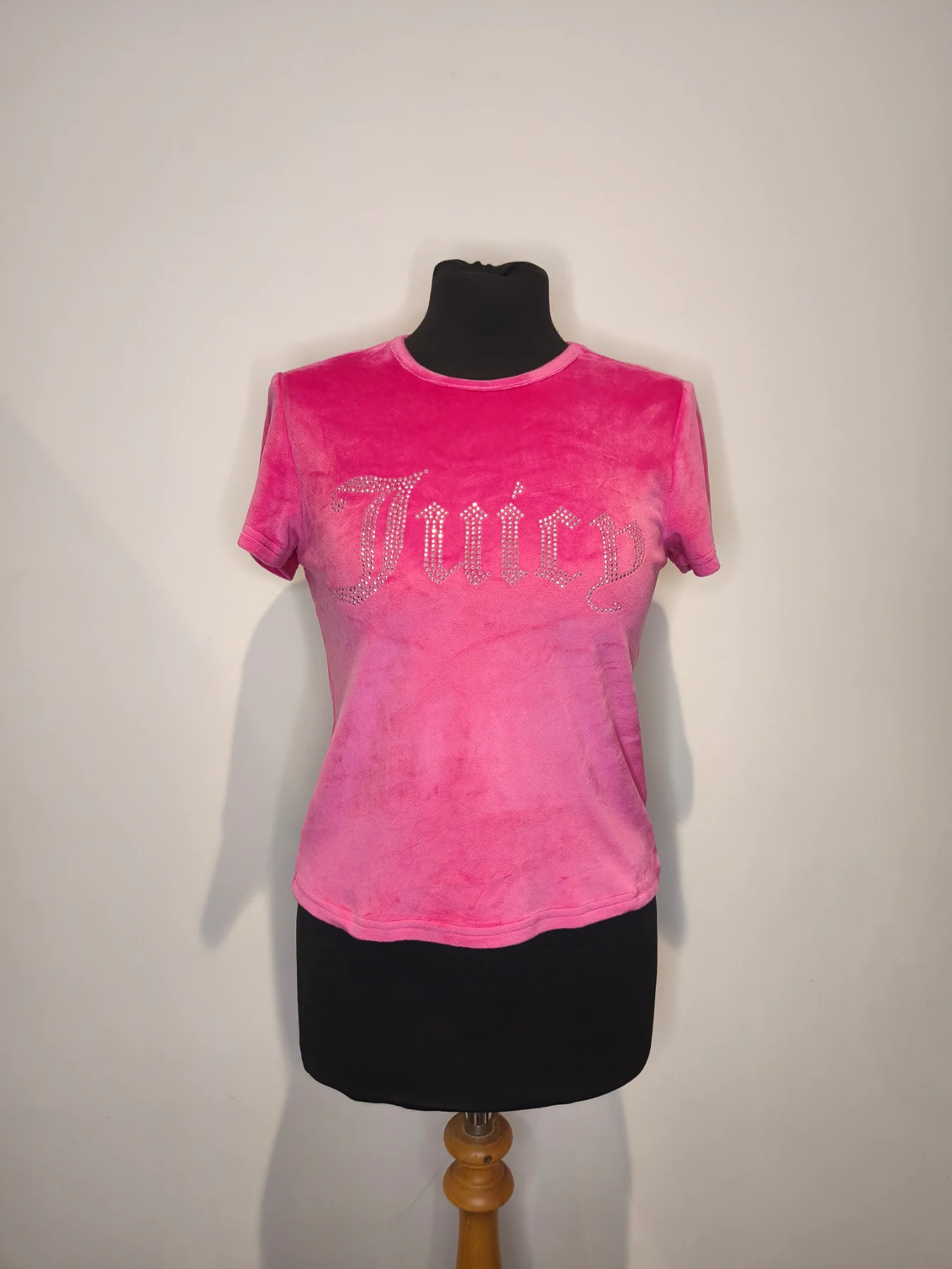 Juicy Couture Pink Velour Rhinestone Short Sleeve Pyjama Top, Size M