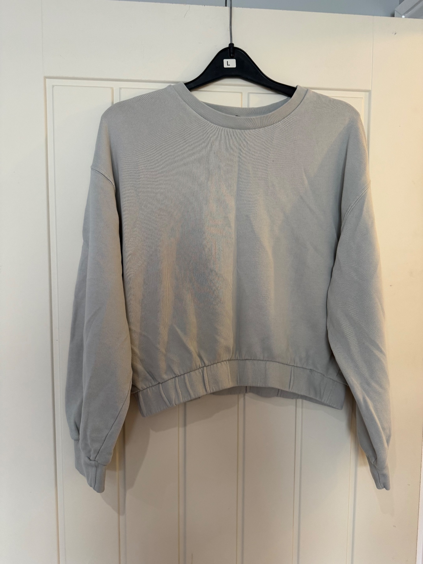 Zara Grey Cropped Swearshirt size L