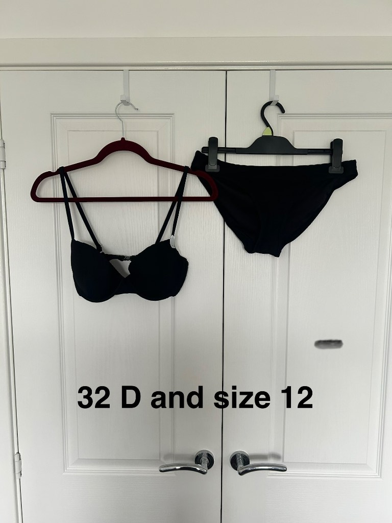 Black boux avenue bikini size 32d top 12bottoms