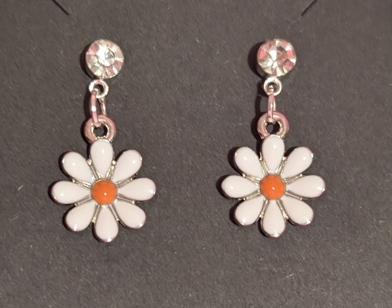 Daisy earrings