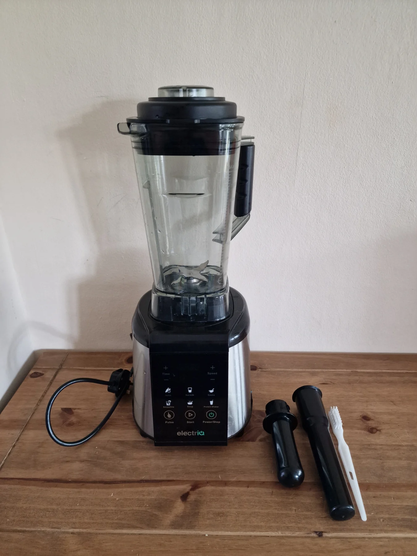 electriQ Premium IQMIX-Platinum 1800W High Speed Blender with Tampers