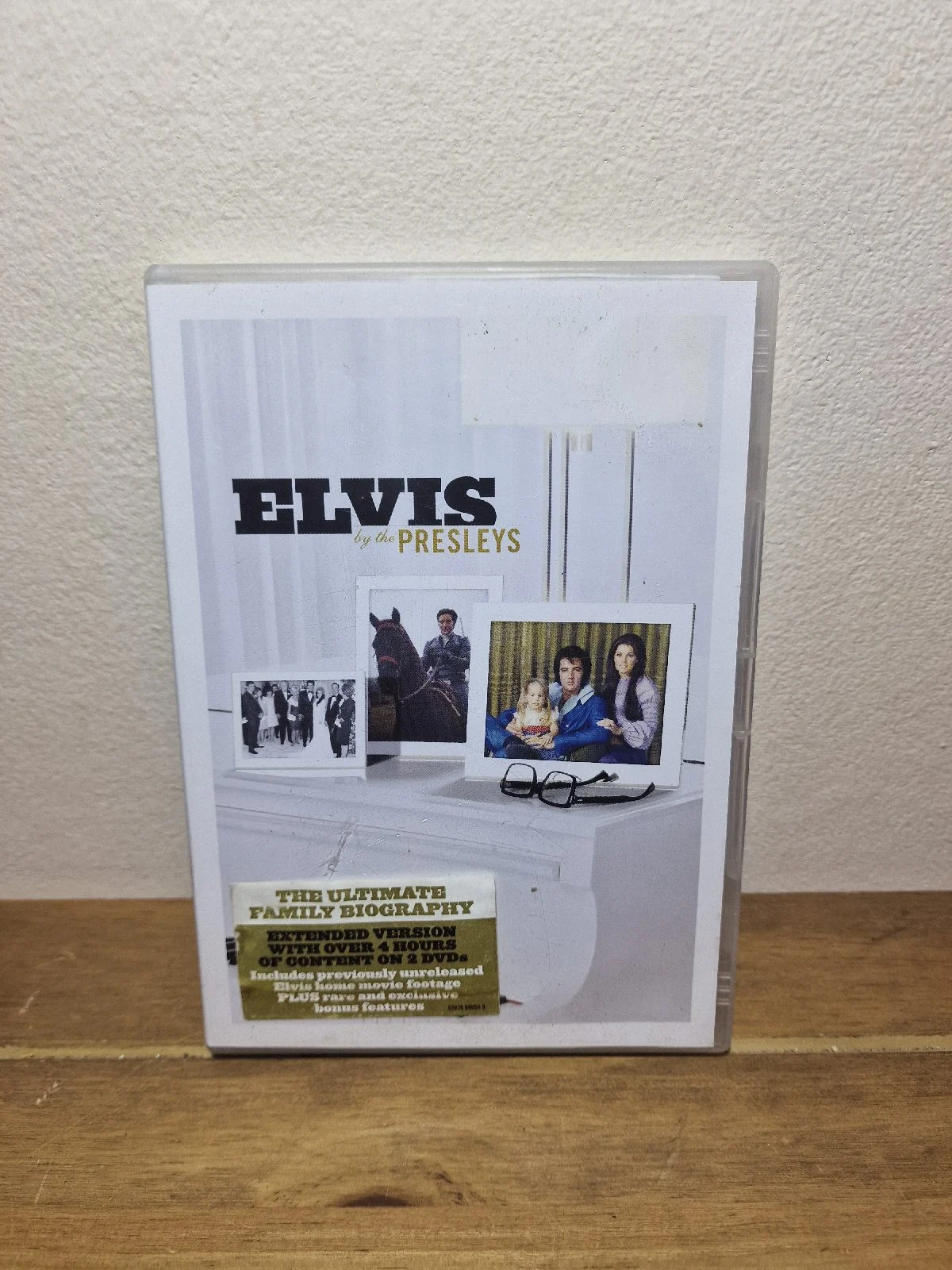 Elvis by the Presleys 2-Disc Extended DVD Biography
