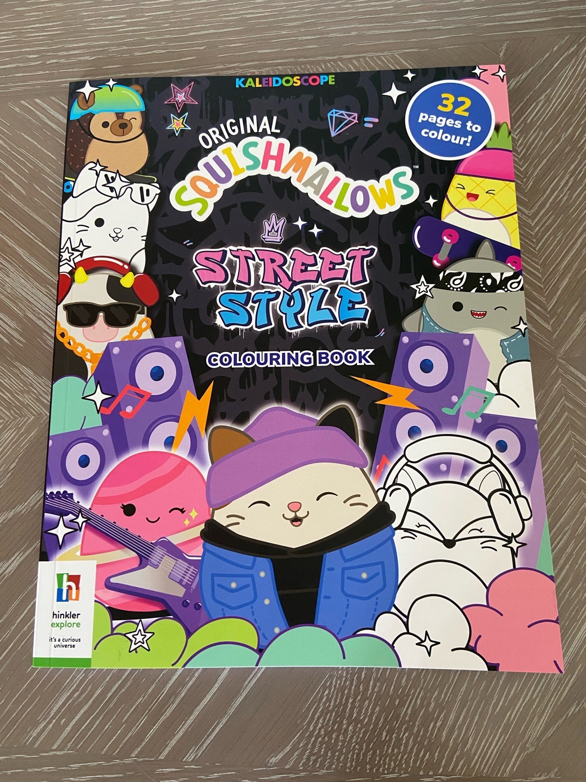 Squishmallows Street Style Colouring Book – 32 Pages – Unused