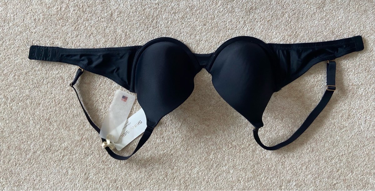 Skinsible by Charnos Black T-Shirt Bra UK 34D BNWT Underwired Smooth Moulded