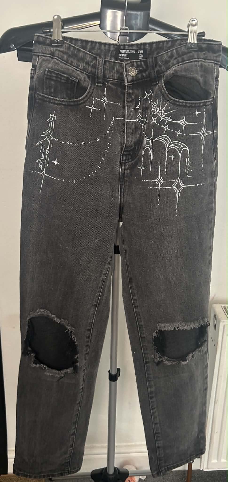 PrettyLittleThing Women's Black Denim Straight Leg Jeans UK 4