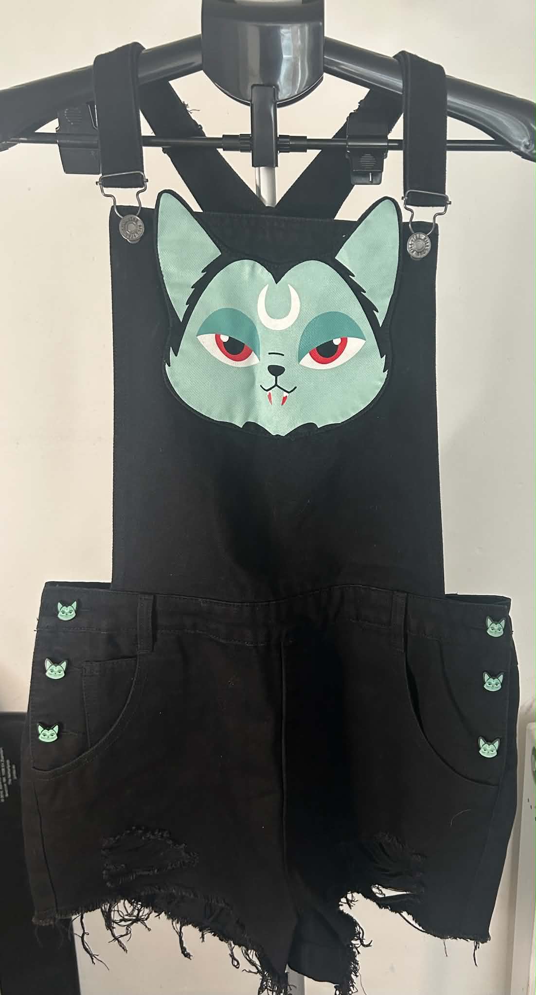 Black Cat Face Denim Dungaree Shorts Distressed Buttons Medium
