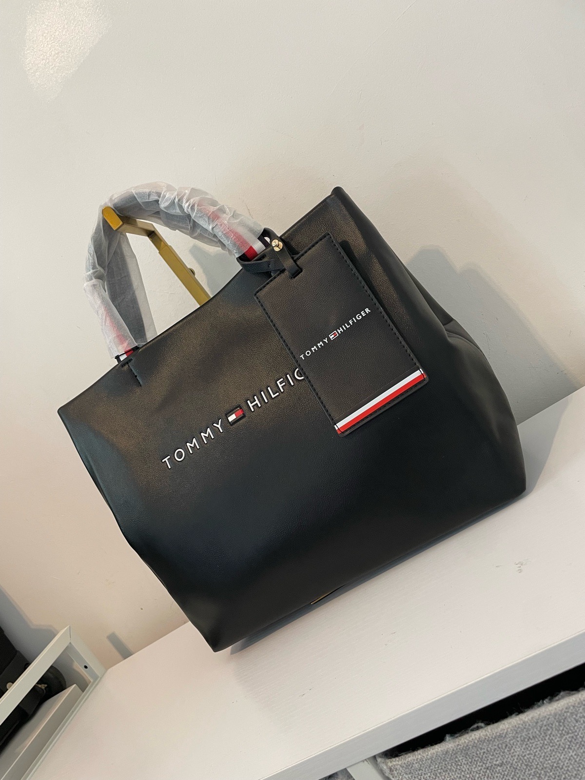 Tommy Hilfiger handbag black