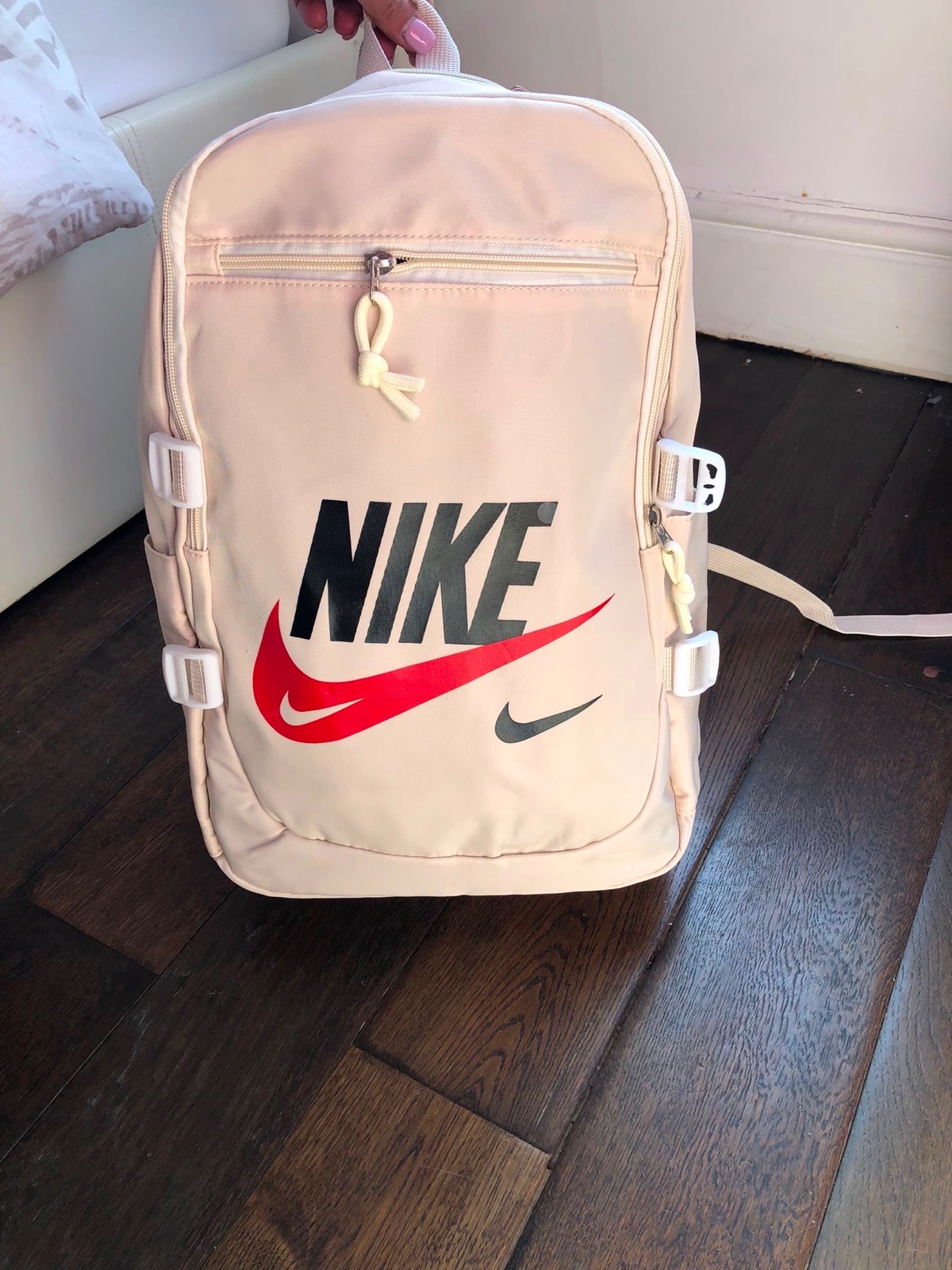 Beige Nike rucksack