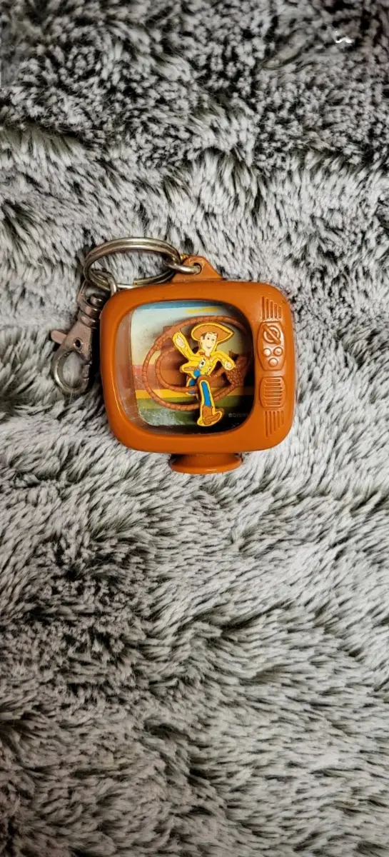 Disney Toy Story Woodys Roundup Tv Keychain
