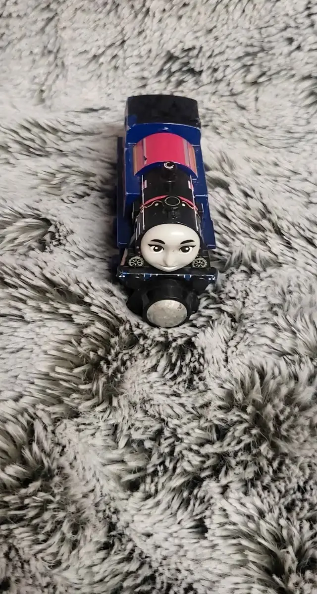 Thomas The Tank Engine Ashima