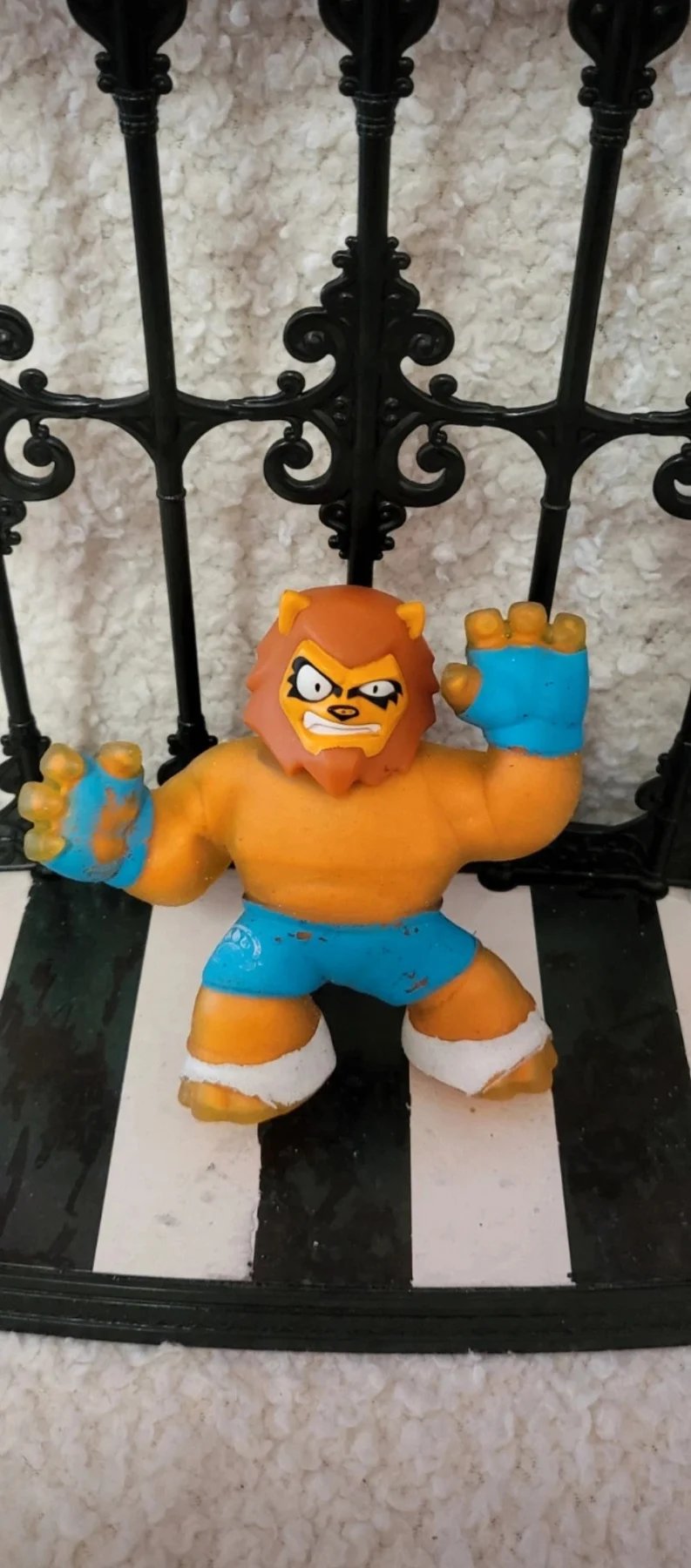 Goo Jit Zu Sahario Lion Figure