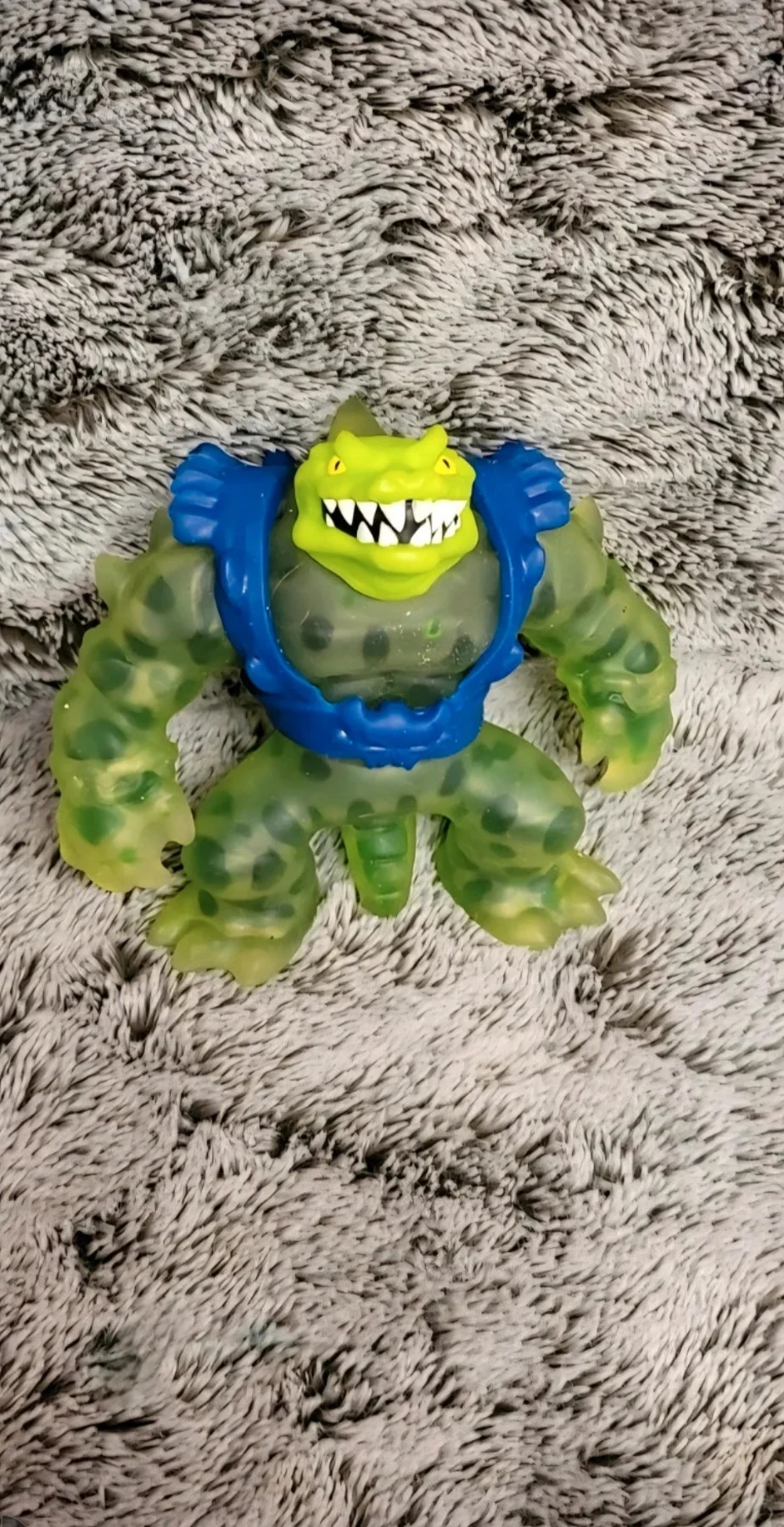 Goo Jit Zu Shifters Rock Jaw Figure