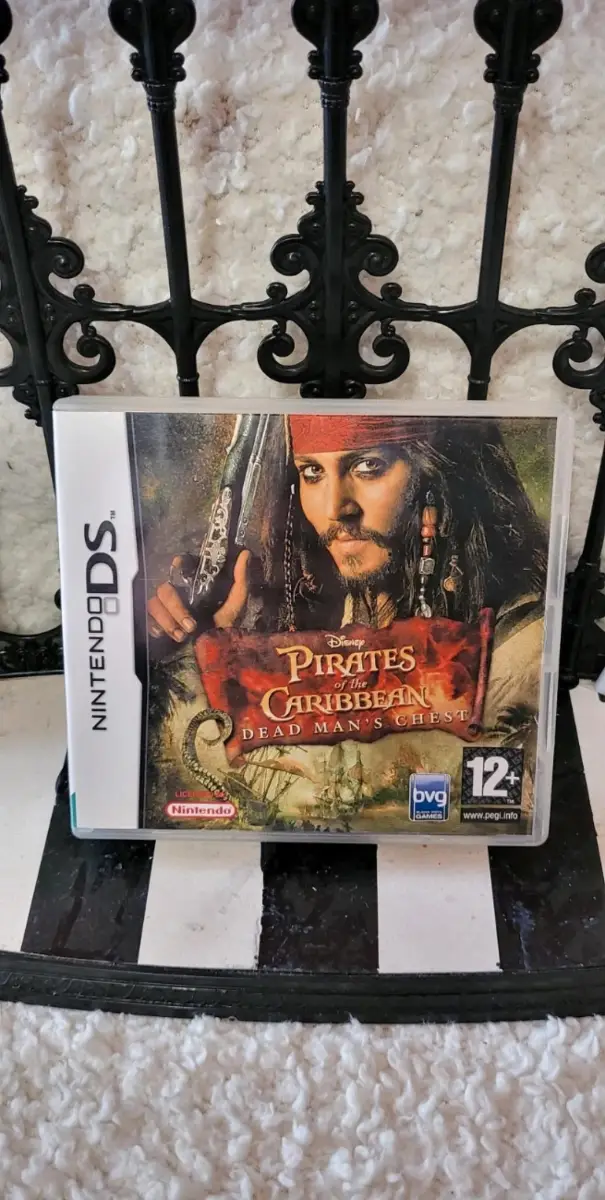 Nintendo DS Disney Pirates Of The Caribbean Dead Man's Chest Game
