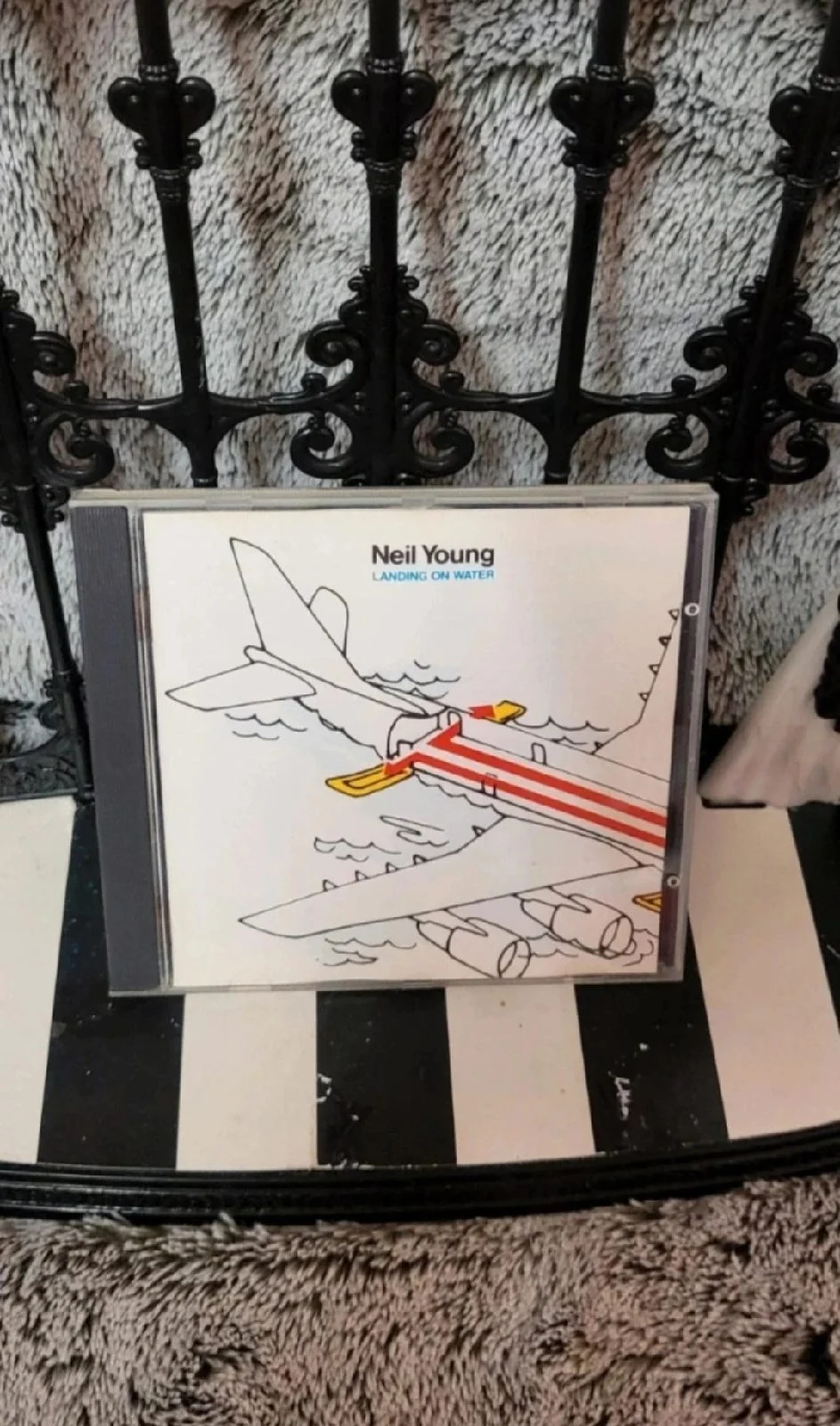 Neil Young Landing On Water CD