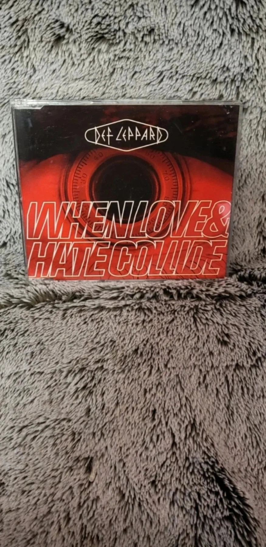Def Leppard When Love And Hate Collide CD