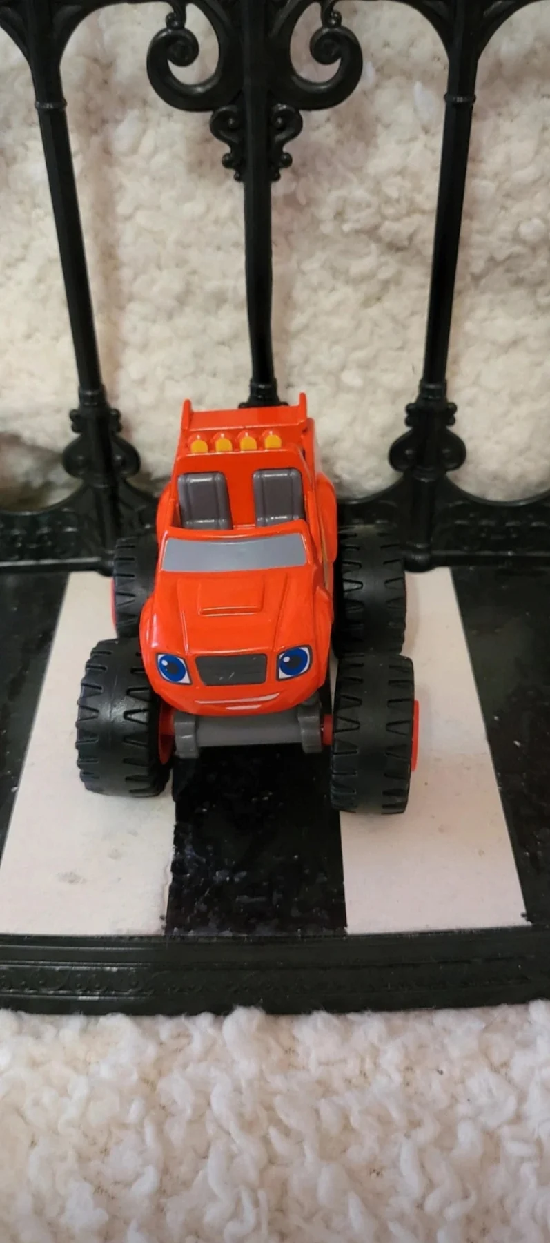 Blaze And The Monster Machines Blaze Truck