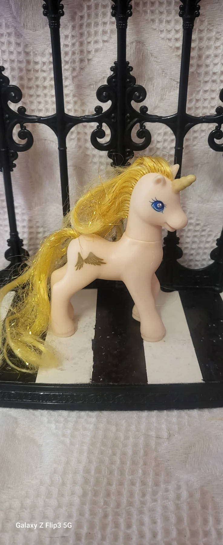 My Little Pony Golden Glow Figure