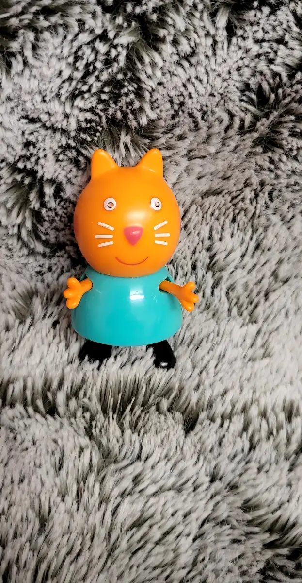 Peppa Pig Candy Cat Figure