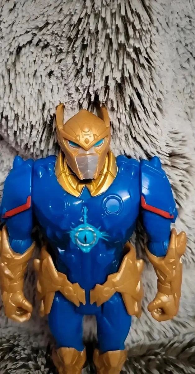 Marvel Mech Strike Monster Hunters Thor Figure