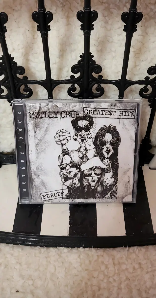 Motley Crue Greatest Hits CD
