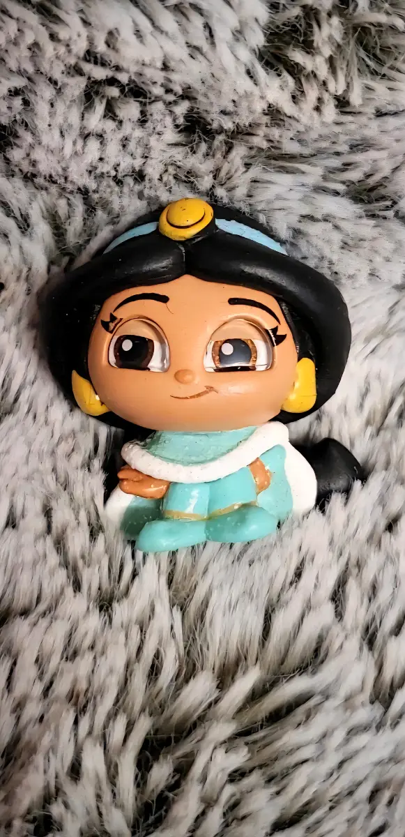 Disney Doorables Jasmine Figure