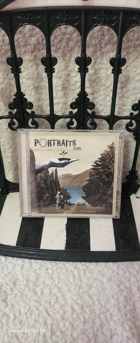 Portraits Scars CD