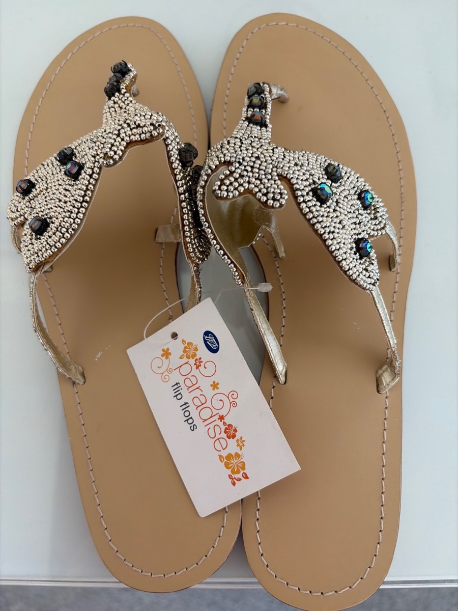 Flip flops, size L beaded, with tag