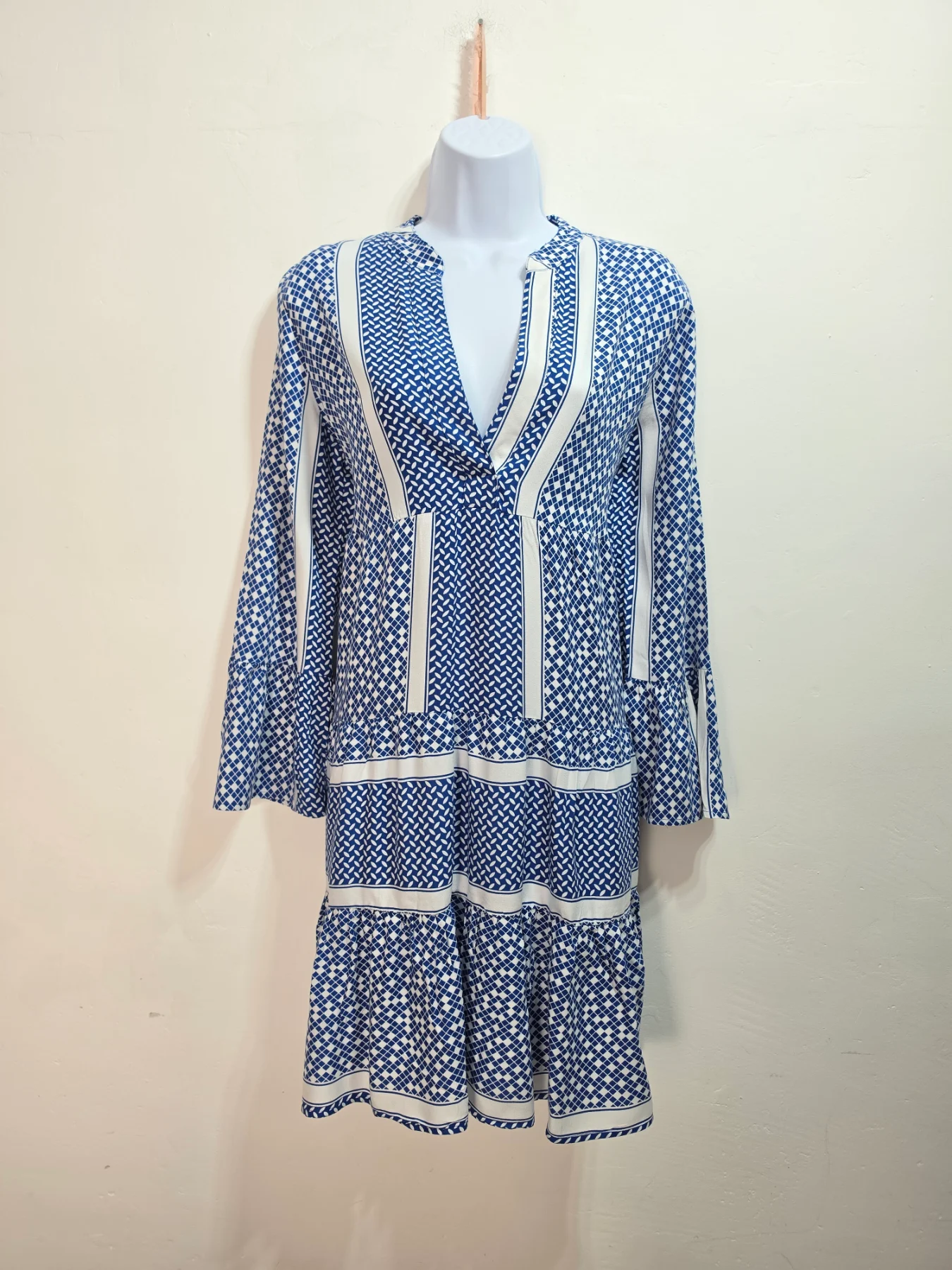 Apricot Dress Size S BNWT Blue White Tiered Boho Bell Sleeve V Neck Viscose