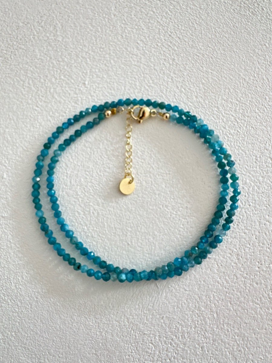 Minimalist Apatite gemstone necklace