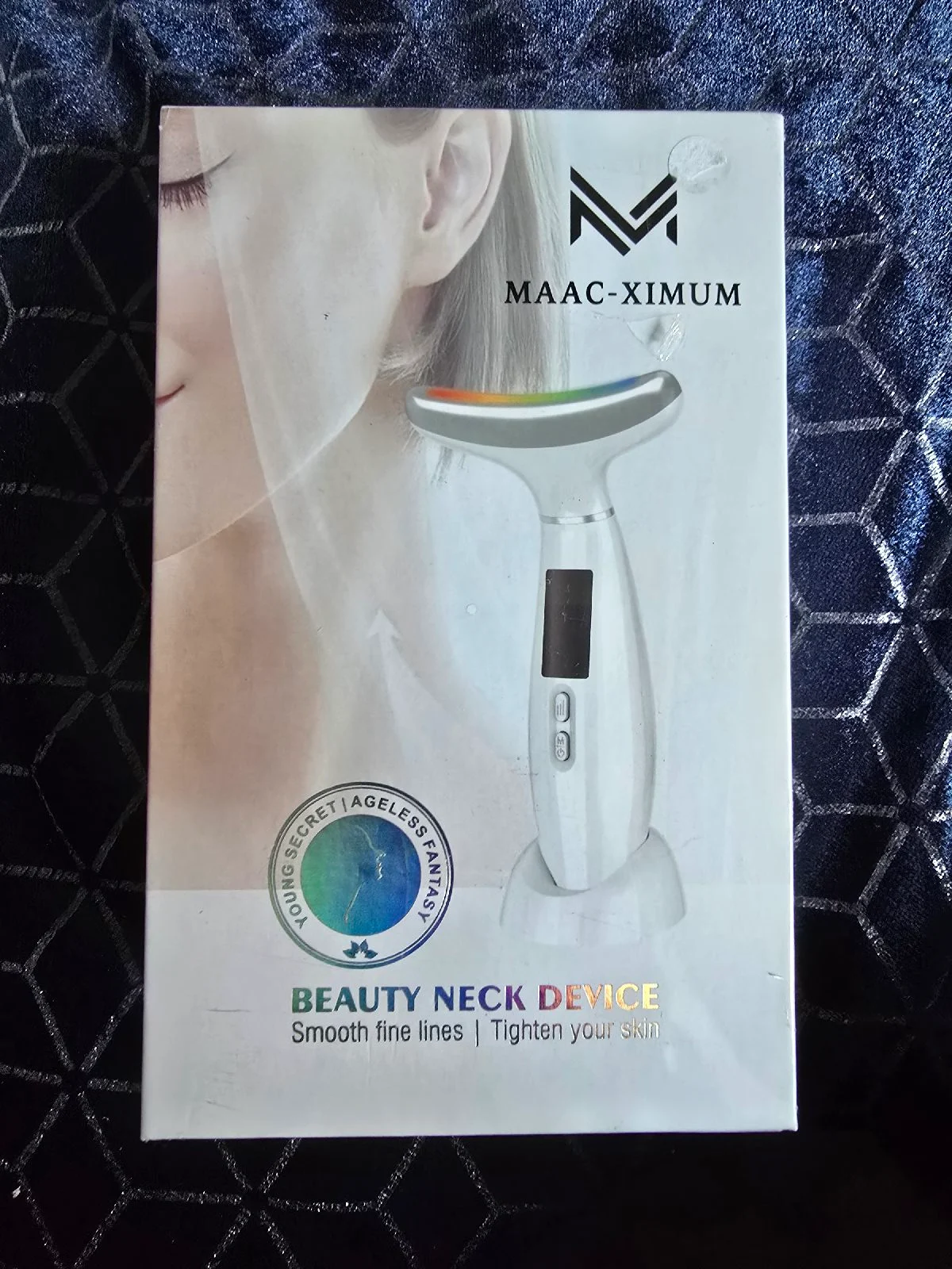 💆‍♀️ MAAC-XIMUM LED Beauty Neck Device — Brand New & Sealed