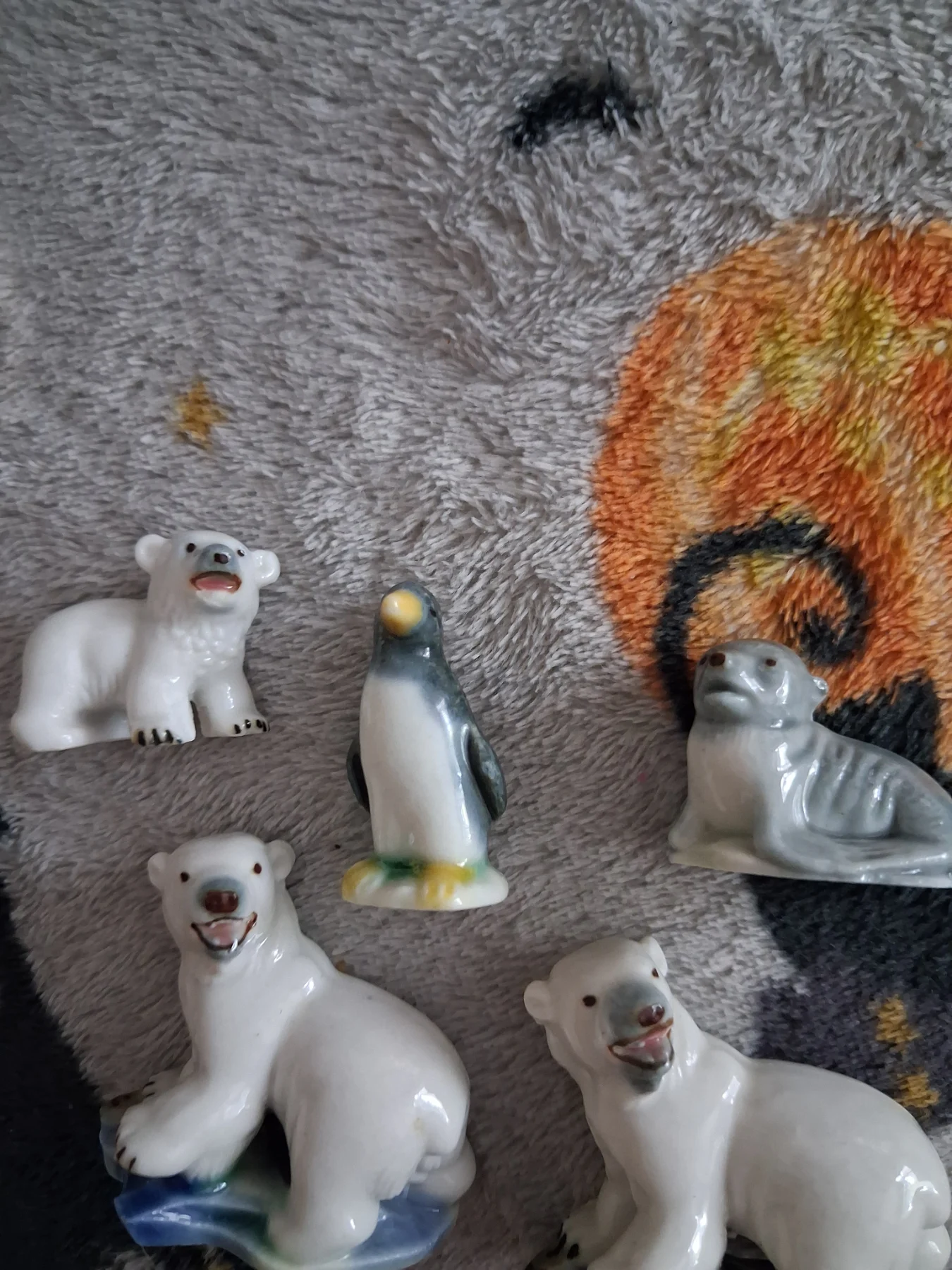 Job Lot 5 Vintage Wade Whimsies Arctic Animals Polar Bears Penguin Seal