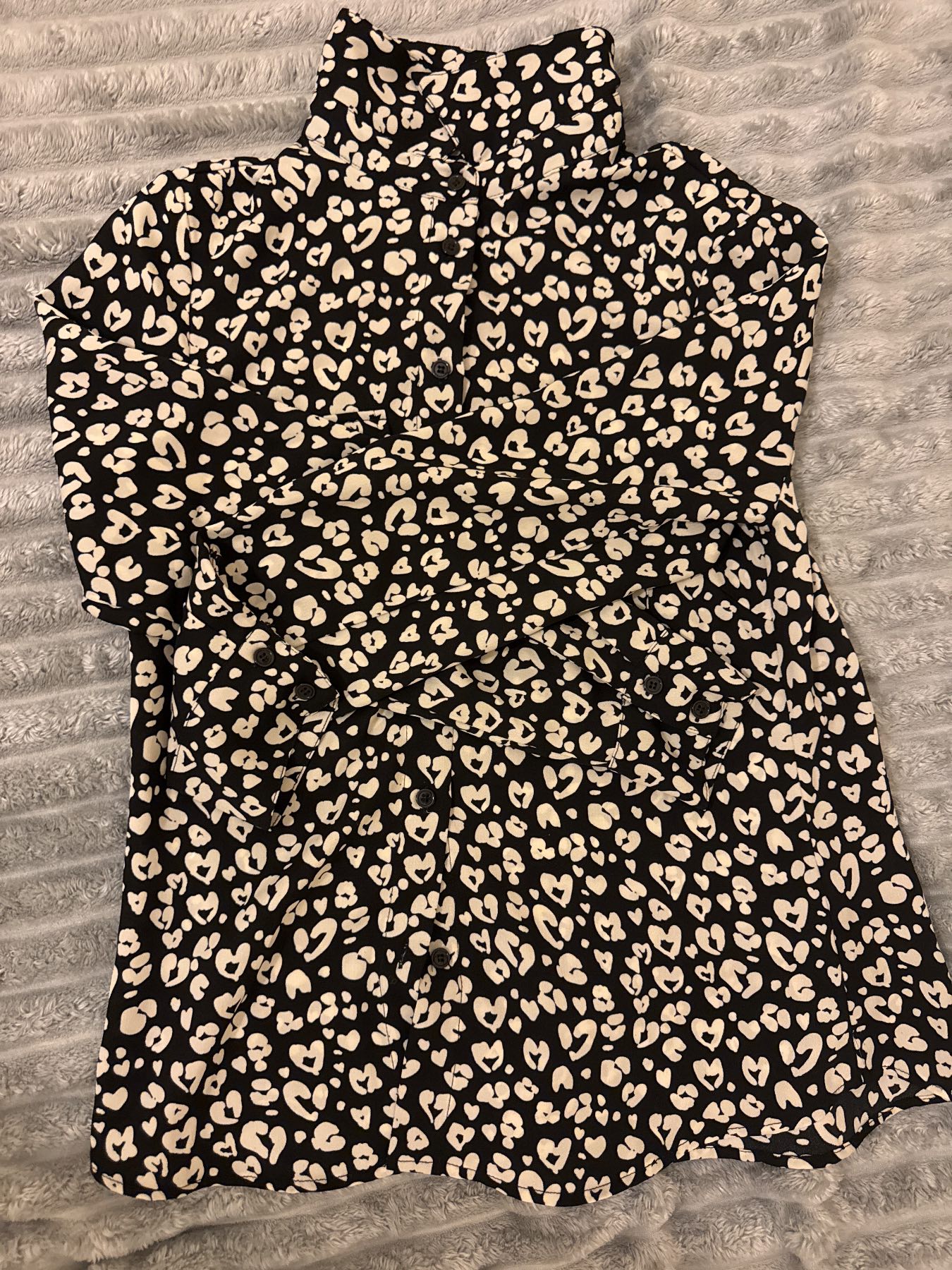 Oasis Black Heart Print Shirt — UK 10